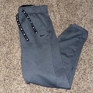 Nike cuffed sweatpants